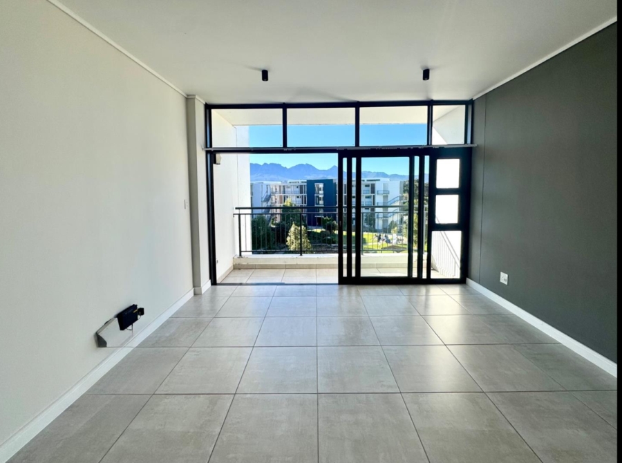 To Let 1 Bedroom Property for Rent in Paardevlei Western Cape